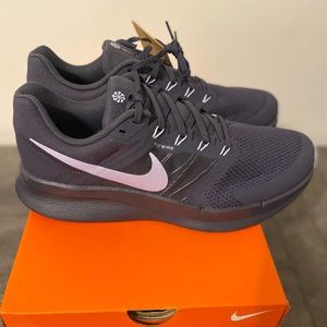 Men’s Nike Swift 3 Sz 11 Black/ Purple